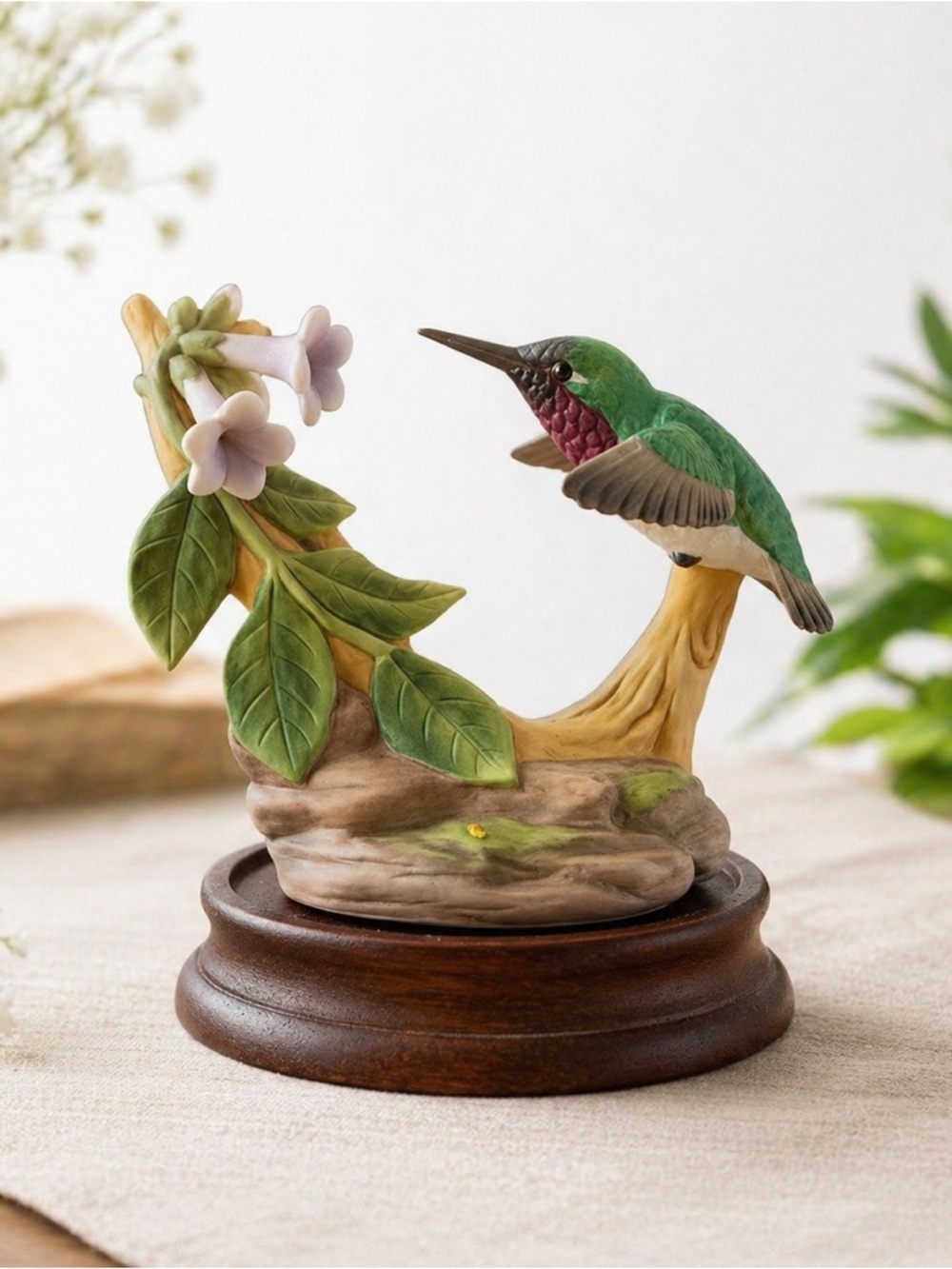 Vintage Andrea By Sadek Hand Painted Black Chinned Hummingbird Figurine 9615